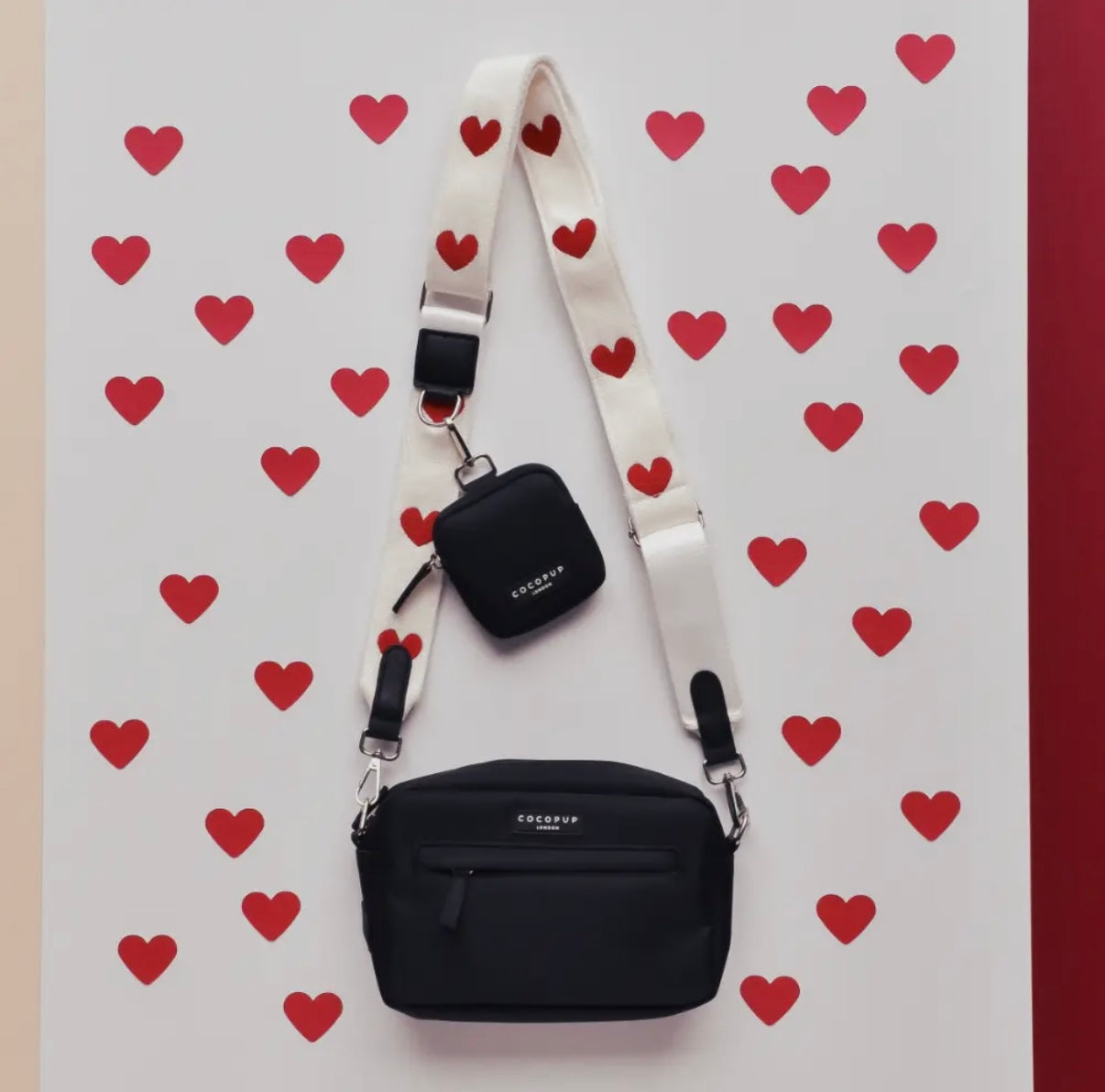 Taschengurt umarmungen Herz gestrickt