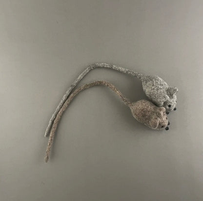 Handgefertigte Katzenmaus/Helles Grau