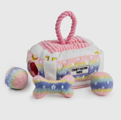 Chewy Vuiton Trunk Hundespielzeug pink