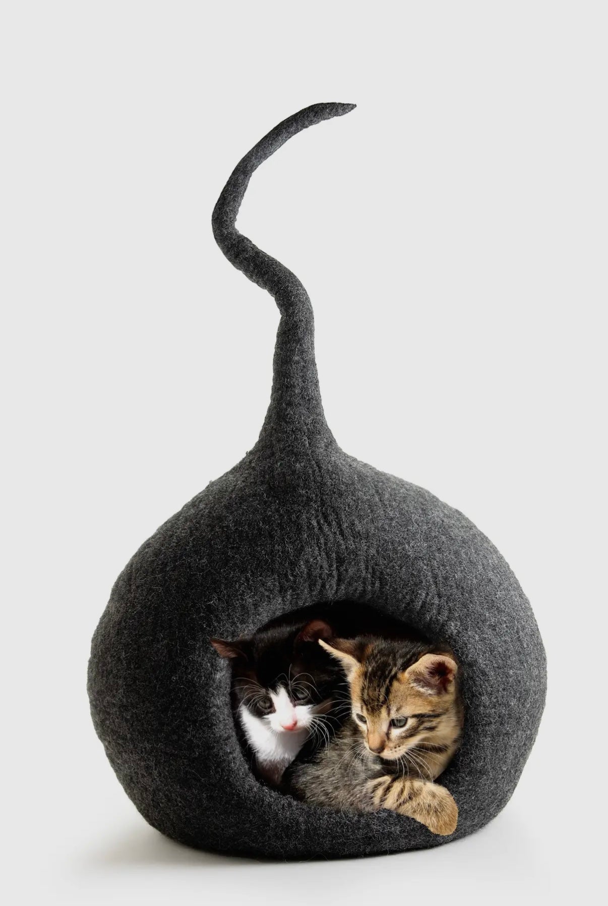 Einzigartiges Katzenhöhlenbett Groß - 100% Wolle, handgefertigt | groß