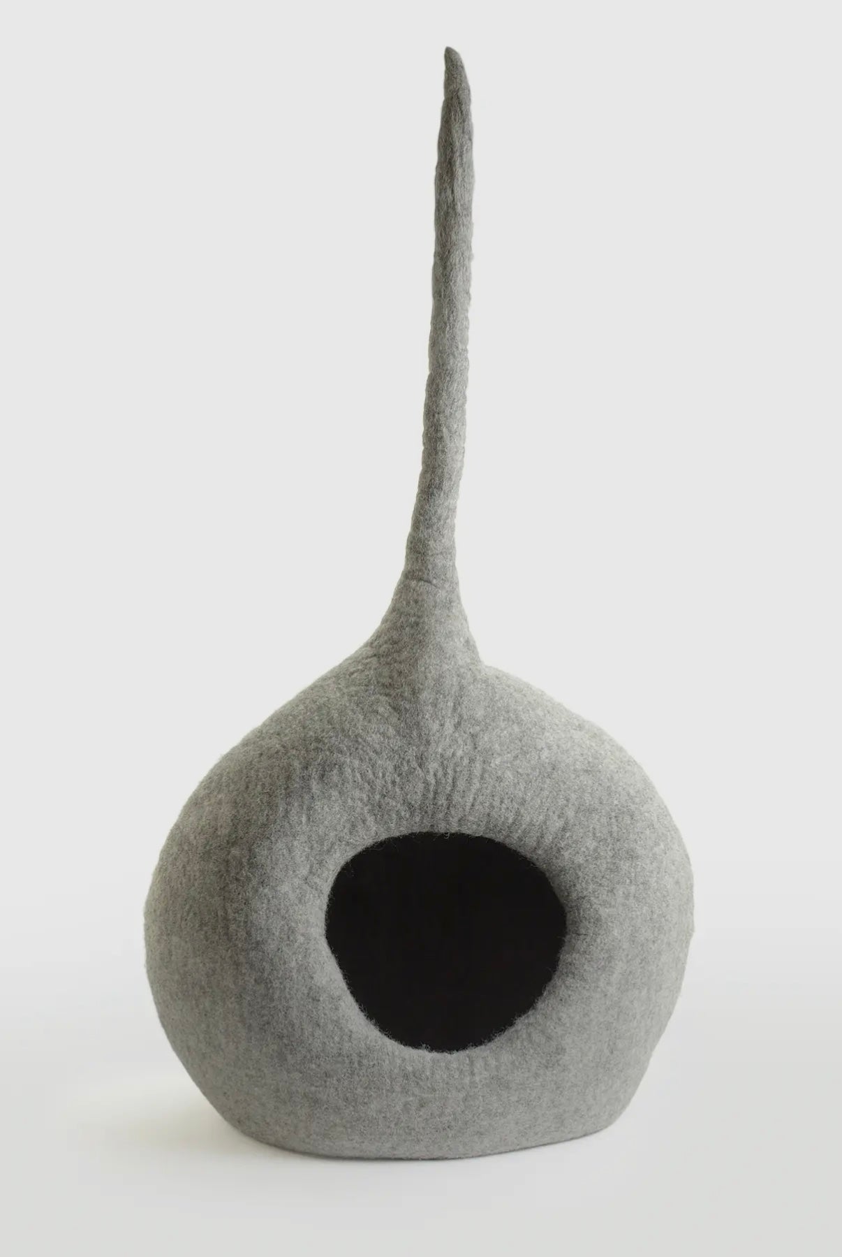 Einzigartiges Katzenhöhlenbett - 100% Wolle, handgefertigt | klein