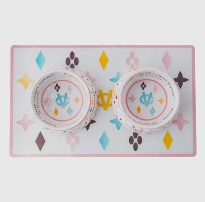 Chewy Vuiton Tischset - Hundematte weiß